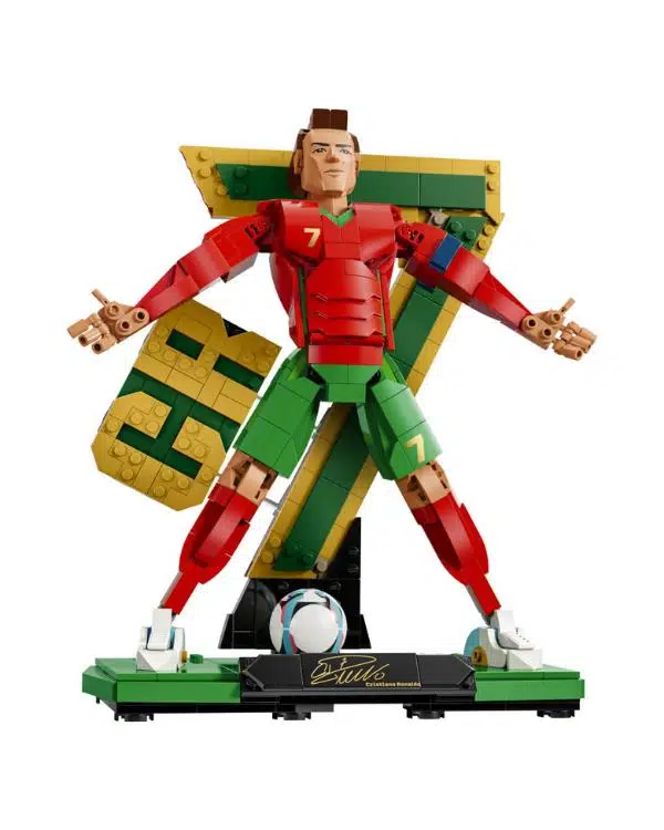 Lego Editions Ronaldo Unutulmaz Futbol Anları 854 Parça 43011 Lego Editions Ronaldo Unutulmaz Futbol Anları 854 Parça 43011