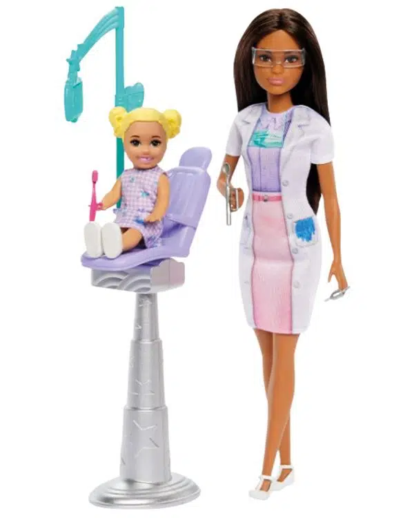 Barbie Kariyer Bebeği Diş Hekimi JCR75 Barbie Kariyer Bebeği Diş Hekimi JCR75