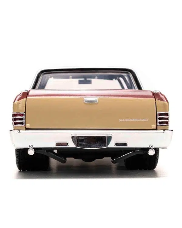 Jada Looney Tunes Tasmanya Canavarı Figürü ve 1967 Chevrolet El Camino 35130 Jada Looney Tunes Tasmanya Canavarı Figürü ve 1967 Chevrolet El Camino 35130