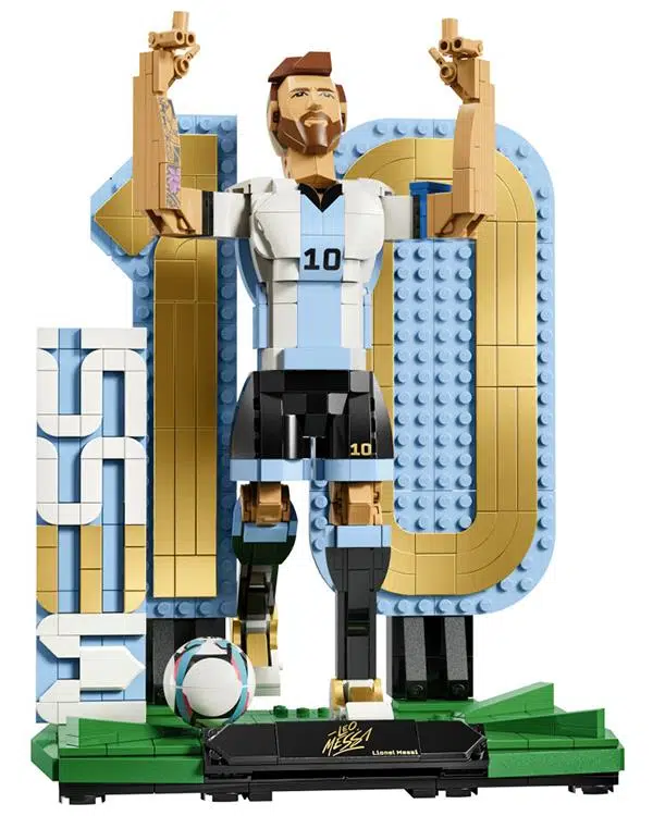 Lego Editions Lionel Messi Futbol Efsanesi 958 Parça 43015 Lego Editions Lionel Messi Futbol Efsanesi 958 Parça 43015