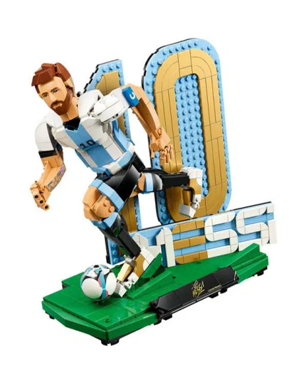 Lego Editions Lionel Messi Futbol Efsanesi 958 Parça 43015 Lego Editions Lionel Messi Futbol Efsanesi 958 Parça 43015