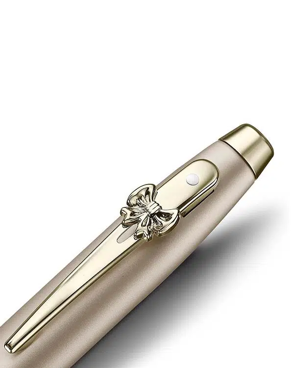 Sheaffer 100 Emily In Paris Collection Dolma Kalem M Uç Şampanya E0937753 Sheaffer 100 Emily In Paris Collection Dolma Kalem M Uç Şampanya E0937753