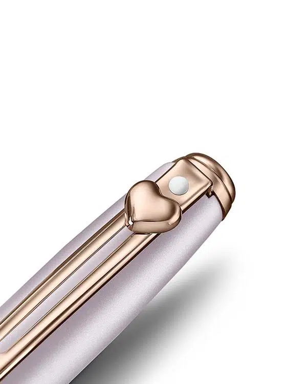 Sheaffer Emily in Paris Prelude Mini Tükenmez Kalem Pastel Pembe E2981051 Sheaffer Emily in Paris Prelude Mini Tükenmez Kalem Pastel Pembe E2981051